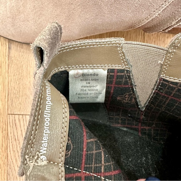 Blondo waterproof suede booties - Picture 7 of 8